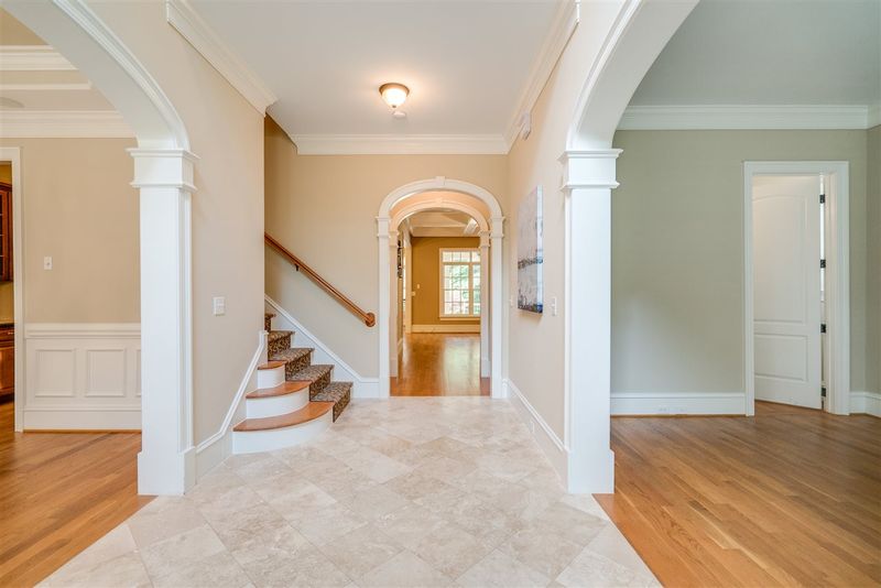 4409 Harbourgate Dr, Raleigh, NC 27612