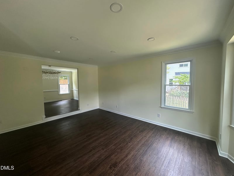4409 Queenstown Ct, Raleigh, NC 27612