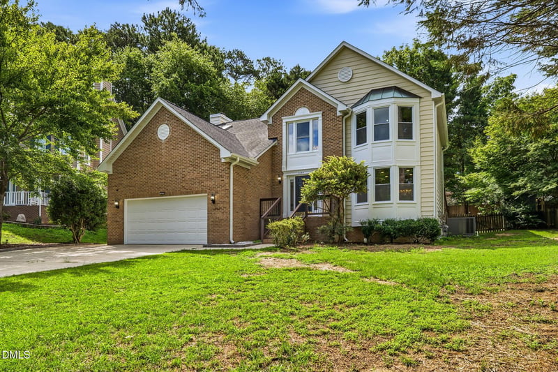 4409 Queenstown Ct, Raleigh, NC 27612