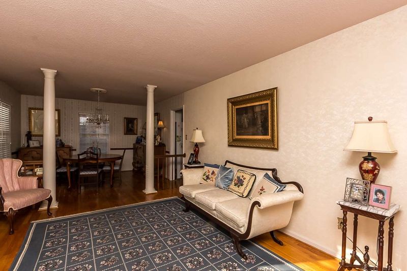 4409 Ryegate Dr, Raleigh, NC 27604