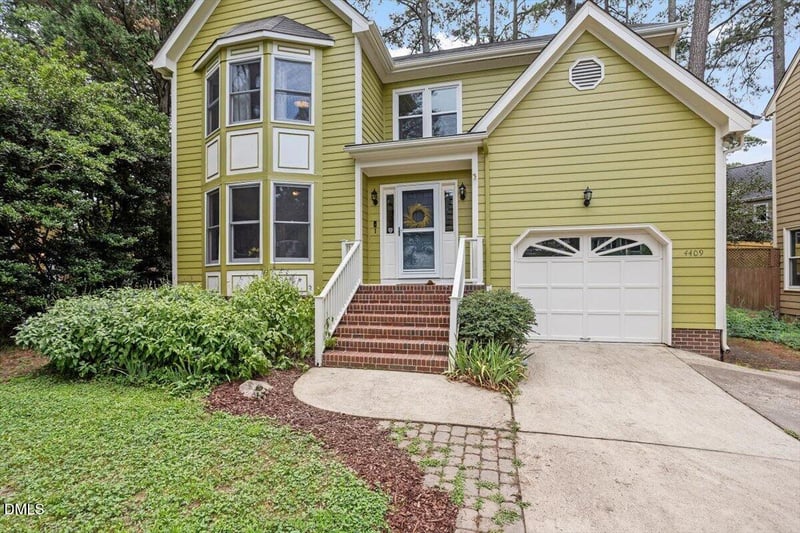 4409 Seaforth Ct, Raleigh, NC 27606