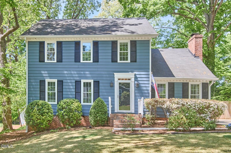 4409 Woodbury Dr, Raleigh, NC 27612