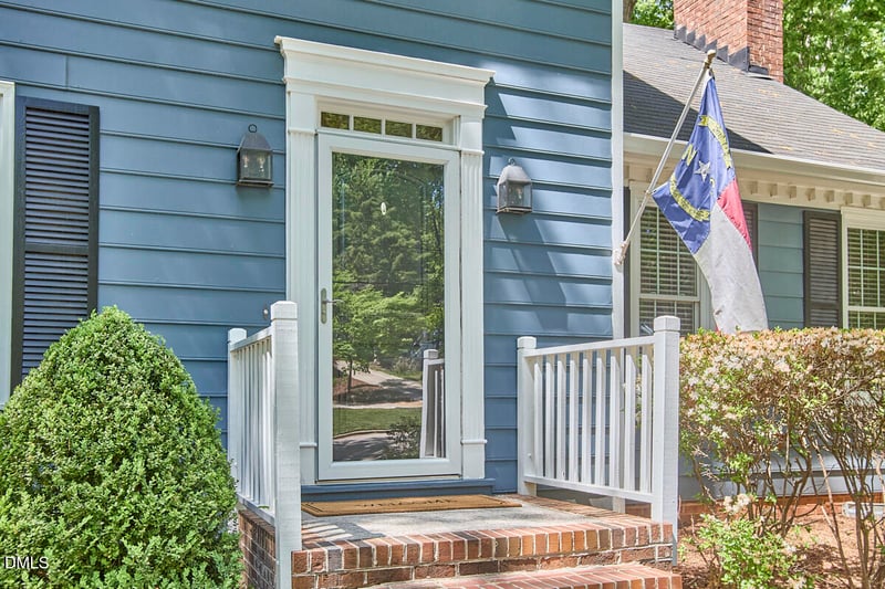 4409 Woodbury Dr, Raleigh, NC 27612