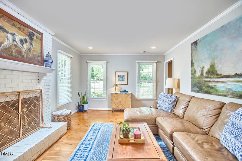 4409 Woodbury Dr, Raleigh, NC 27612