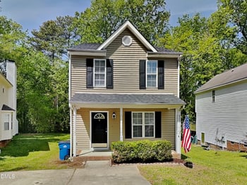 4409 Woodlawn Dr, Raleigh, NC 27616
