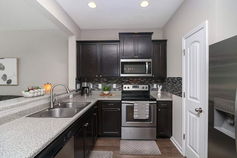 441 Carthage Ct, Durham, NC 27703