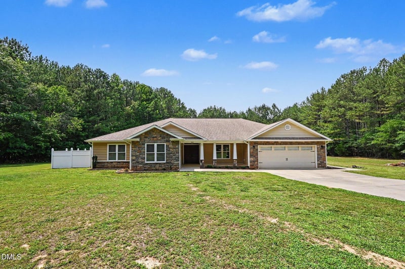 441 Foxwood Trl, Pittsboro, NC 27312