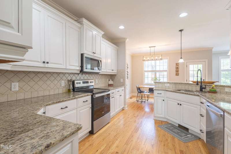 441 Heritage Village Ln, Apex, NC 27502