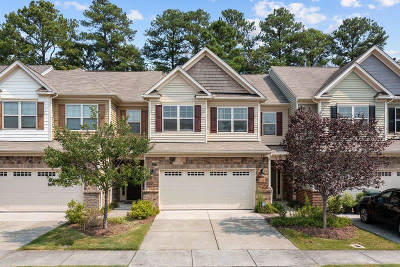 441 Manchester Park Ln, Morrisville, NC 27560