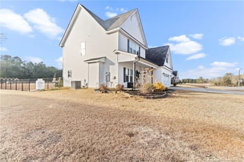 4410 Ben Burns Ln, Hope Mills, NC 28348