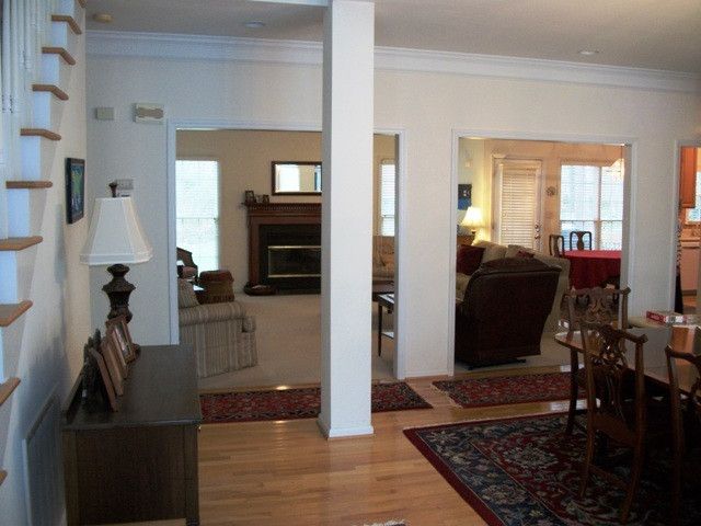 4410 Sun Valley Dr, Durham, NC 27707