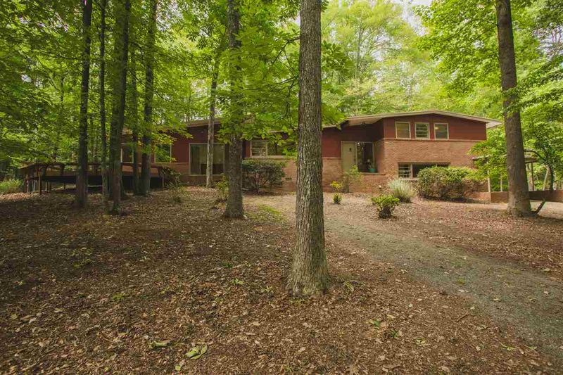 4411 W Cornwallis Rd, Durham, NC 27705
