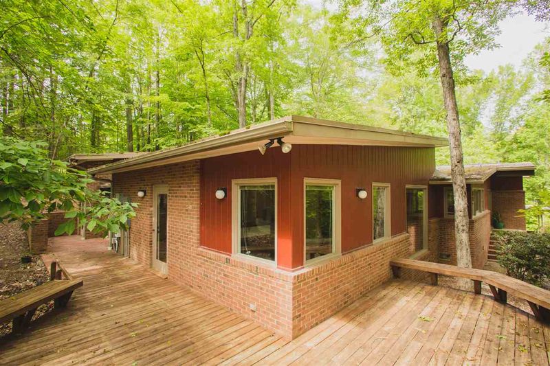 4411 W Cornwallis Rd, Durham, NC 27705