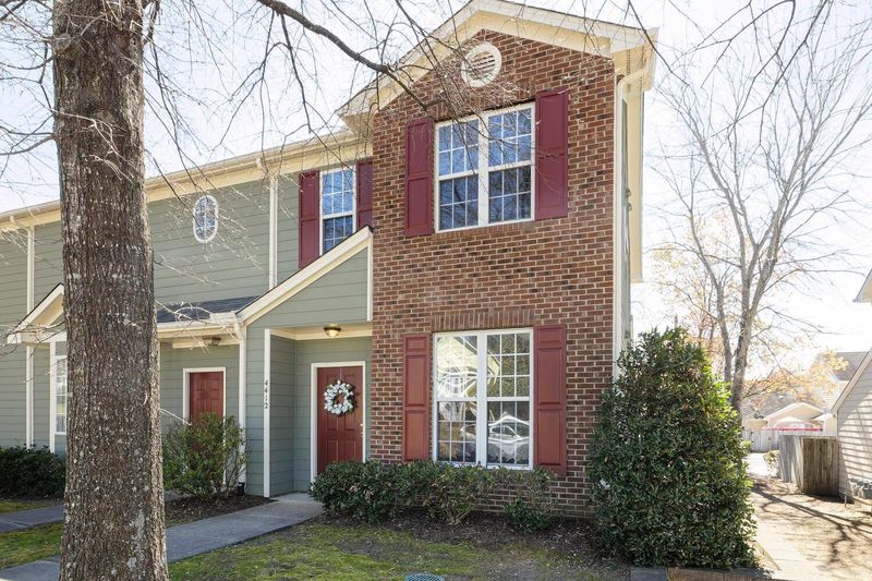 4412 Pottery Ln, Raleigh, NC 27616