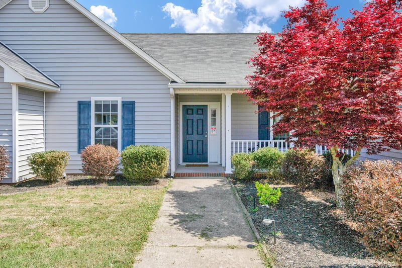4413 Battle Forest Rd, Hope Mills, NC 28438