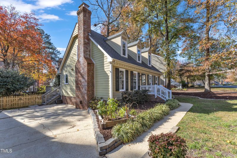 4413 Lancashire Dr, Raleigh, NC 27613
