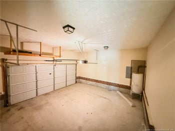4413 Scenic Pines Dr, Hope Mills, NC 28348