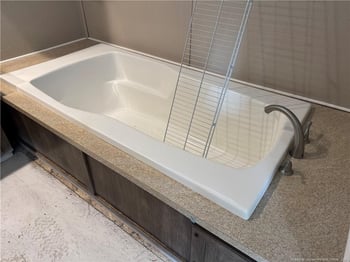 4413 Southpaw Dr, Fayetteville, NC 28312