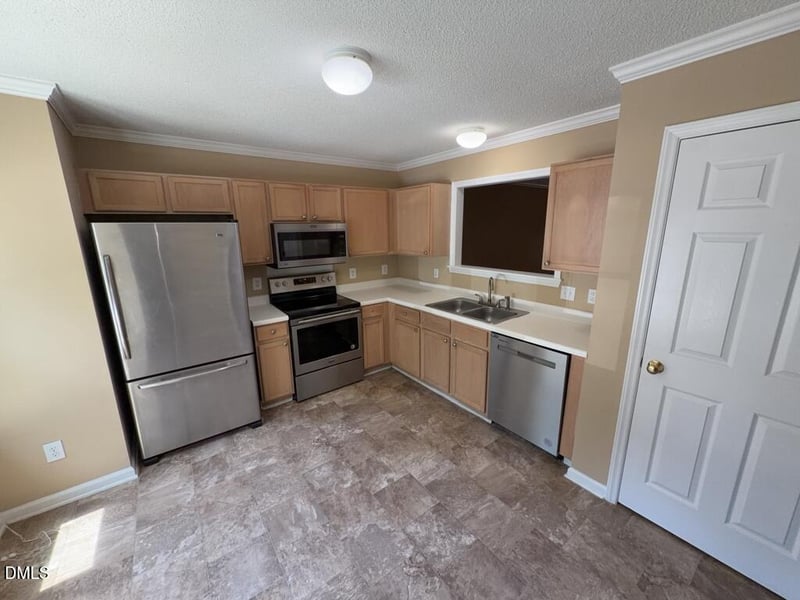 4415 Antique Ln, Raleigh, NC 27616