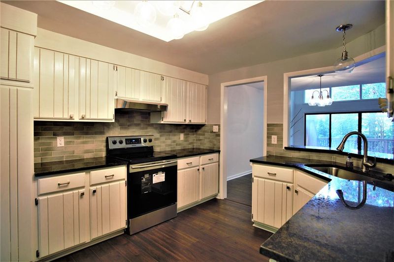 4415 Shadetree Ct, Raleigh, NC 27613