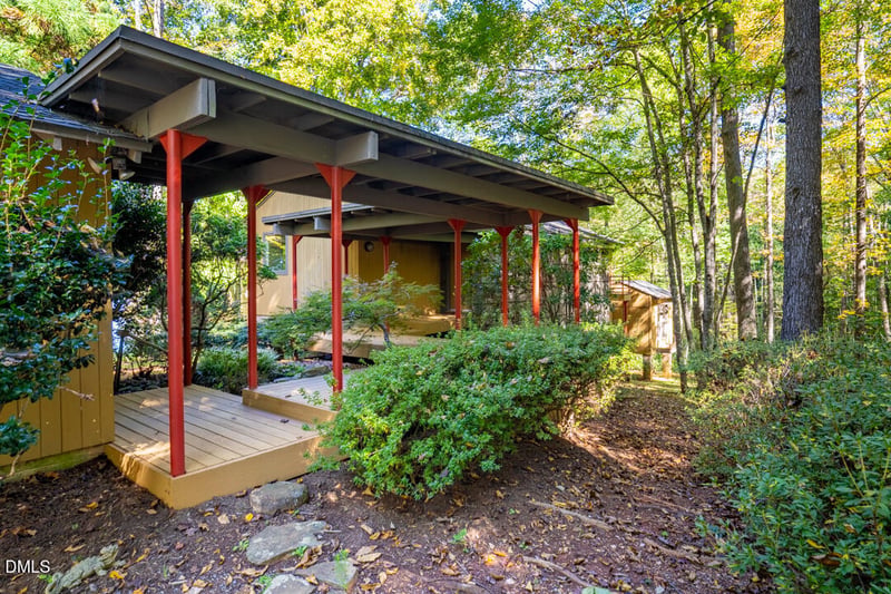 4416 Arrowhead Trl, Hillsborough, NC 27278