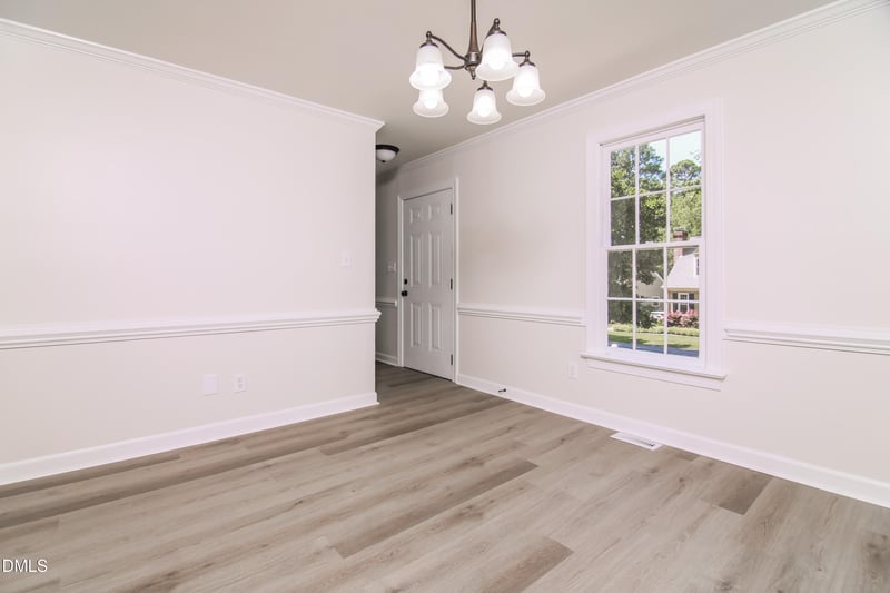 4416 Lancanshire Dr, Raleigh, NC 27613