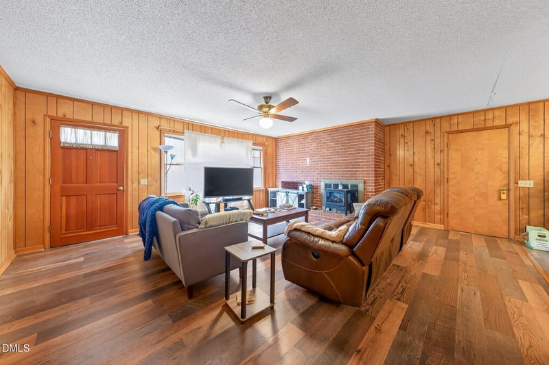 4416 Ridge Dr, Fuquay Varina, NC 27526