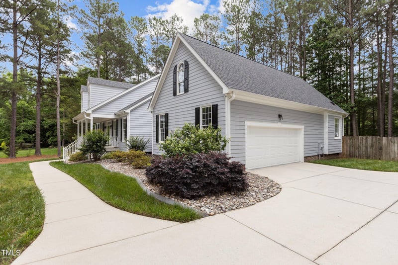 4416 Thistlehill Ct, Raleigh, NC 27616