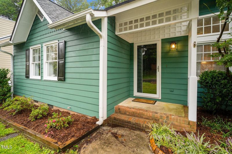 4416 Timberhurst Dr, Raleigh, NC 27612