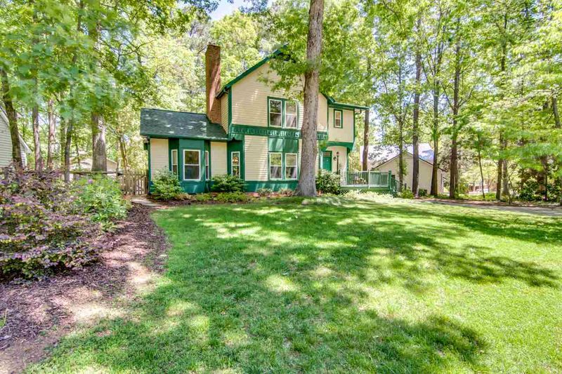 4416 Valley Forge Rd, Durham, NC 27705