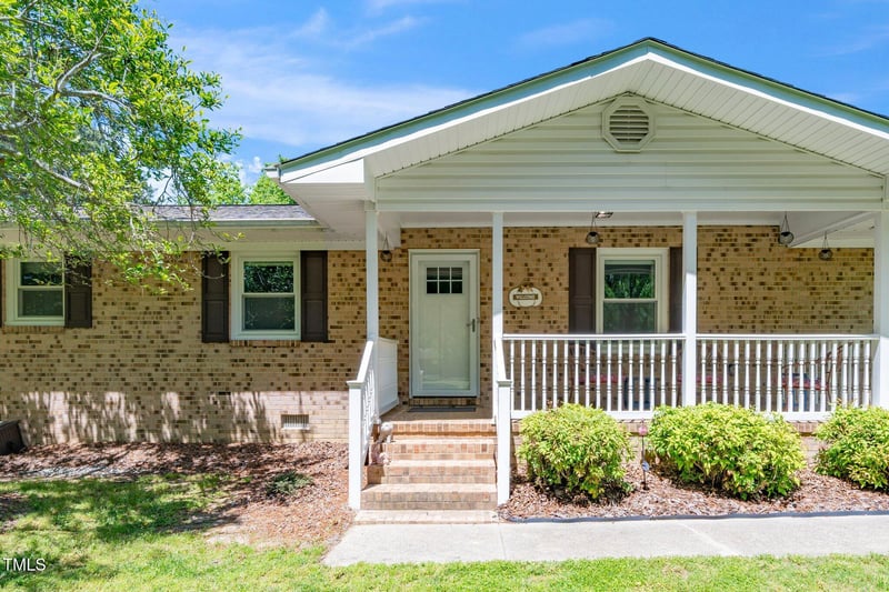 4418 Carpenter Pond Rd, Durham, NC 27703