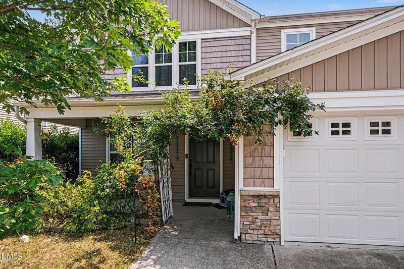 4418 Stonewall Dr, Raleigh, NC 27604