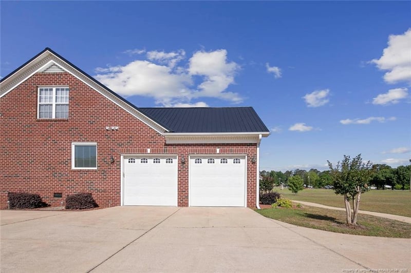 4419 Cameron Rd, Hope Mills, NC 28348