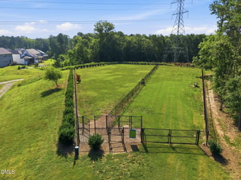 442 Carthage Ct, Durham, NC 27703