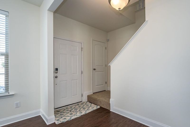 442 Rolling Meadows Dr, Clayton, NC 27527