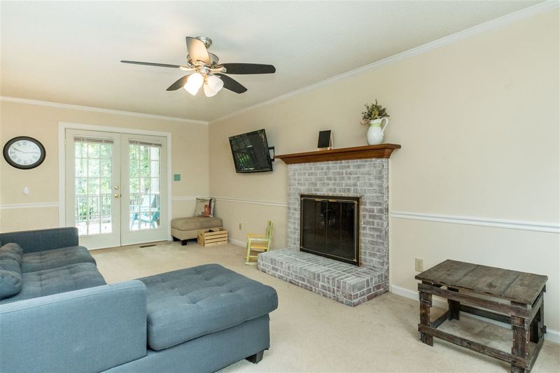 4420 Liverpool Ln, Raleigh, NC 27604