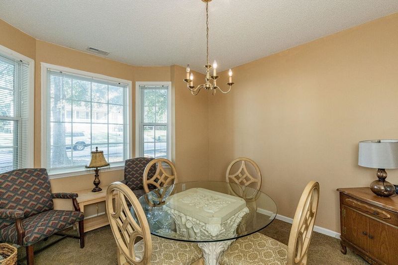 4420 Pottery Ln, Raleigh, NC 27616