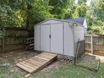 4420 Willow Lake Rd, Raleigh, NC 27616