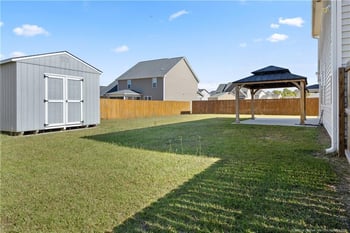 4422 Narrow Pine Ct, Hope Mills, NC 28371