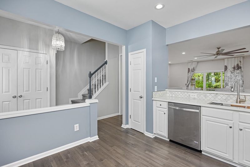 4422 Vienna Crest Dr, Raleigh, NC 27613