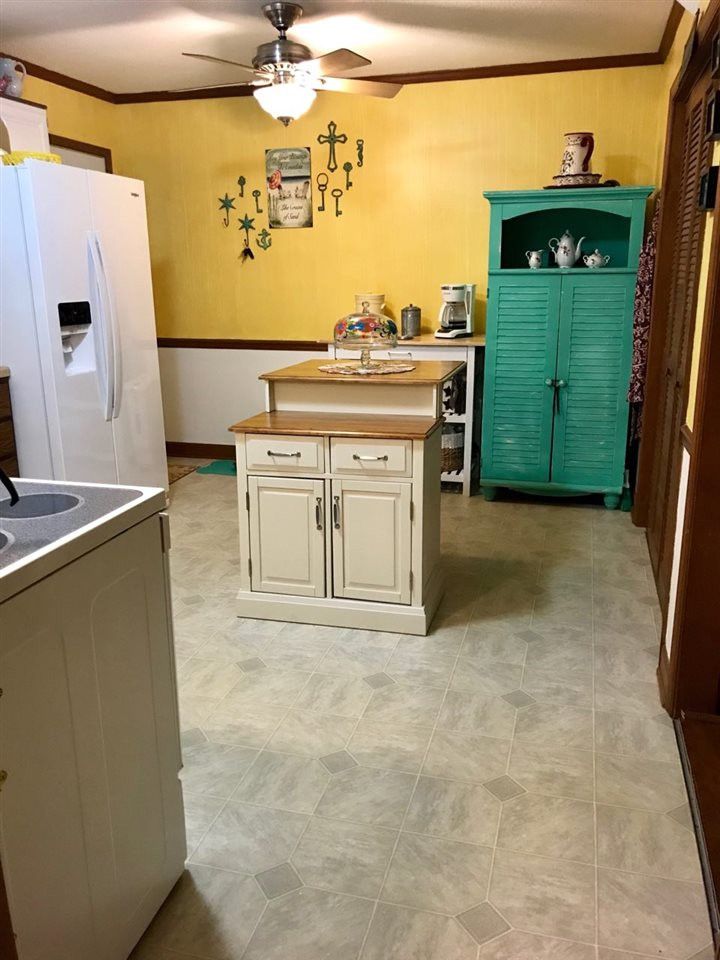 4424 Jacqueline Ln, Raleigh, NC 27616