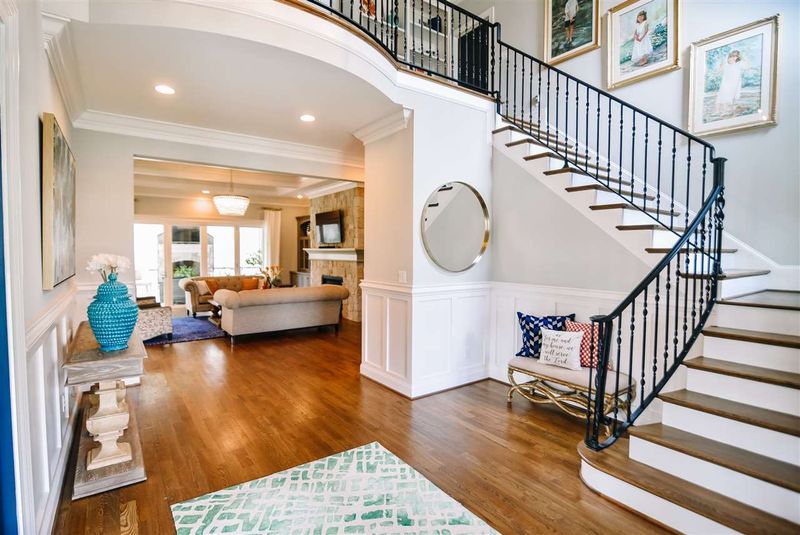 4424 Laurel Hills Rd, Raleigh, NC 27612