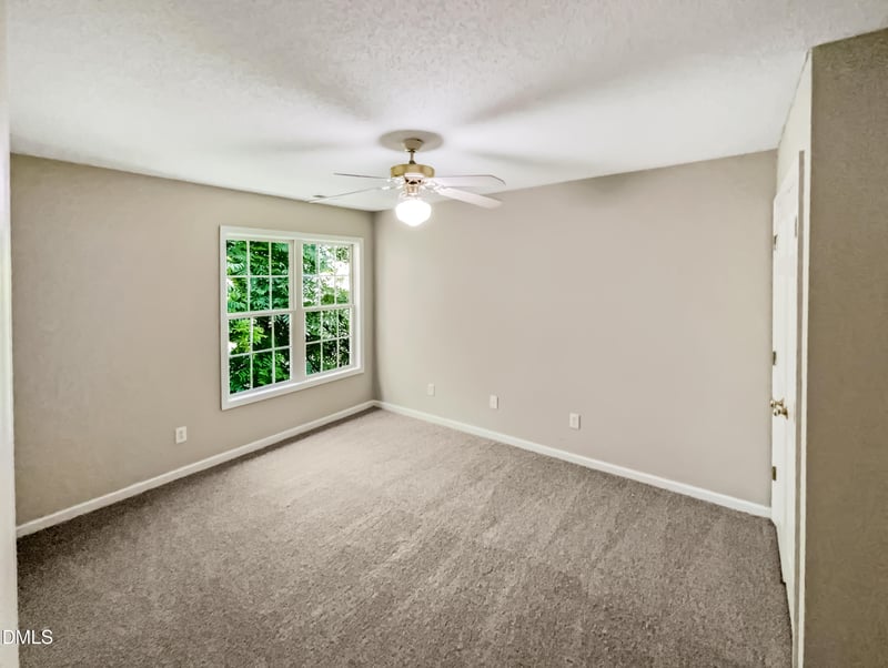 4425 Woodlawn Dr, Raleigh, NC 27616