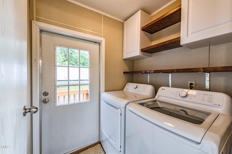 4426 Carpenter Pond Rd, Durham, NC 27703