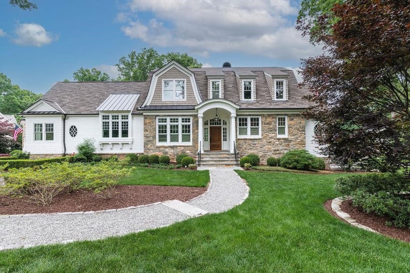 4427 Laurel Hills Rd, Raleigh, NC 27612