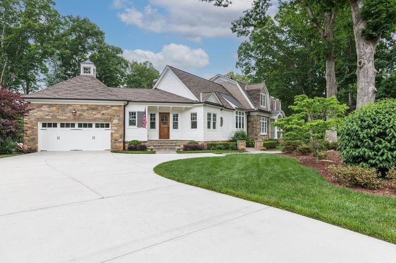 4427 Laurel Hills Rd, Raleigh, NC 27612