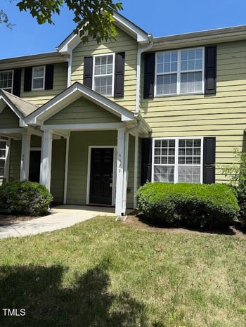 4429 Log Cabin Dr, Raleigh, NC 27616