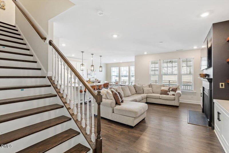 443 Shale Creek Dr, Durham, NC 27703