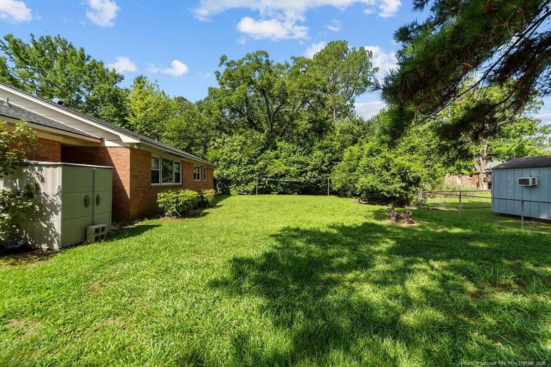4430 Cliffdale Rd, Fayetteville, NC 28314