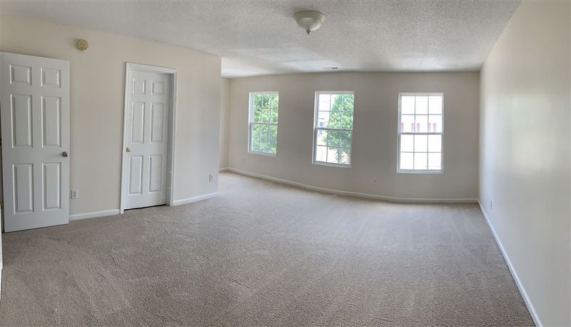 4431 Karlbrook Ln, Raleigh, NC 27616